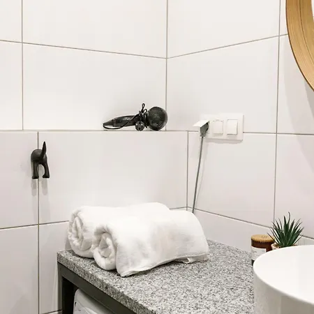Close-urban Chic - Center - Great Location&kosciuszki Apartament Wrocław